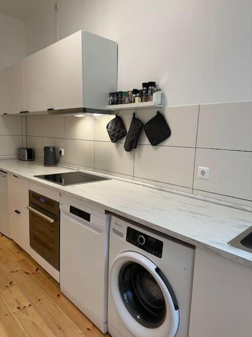 Modernes 2 Zimmer Apartment Berlin Ngoại thất bức ảnh
