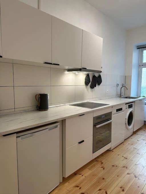 Modernes 2 Zimmer Apartment Berlin Ngoại thất bức ảnh