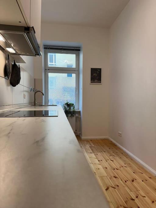 Modernes 2 Zimmer Apartment Berlin Ngoại thất bức ảnh
