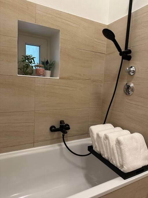 Modernes 2 Zimmer Apartment Berlin Ngoại thất bức ảnh